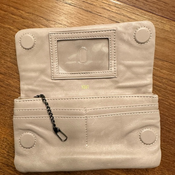 Pale Pink Butter Soft HOBO Brand Wallet - Picture 3 of 13